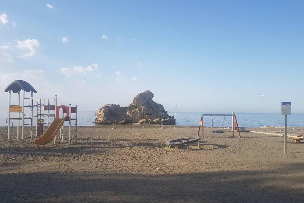 Apartamento Gloria 2 Málaga Dış mekan fotoğraf