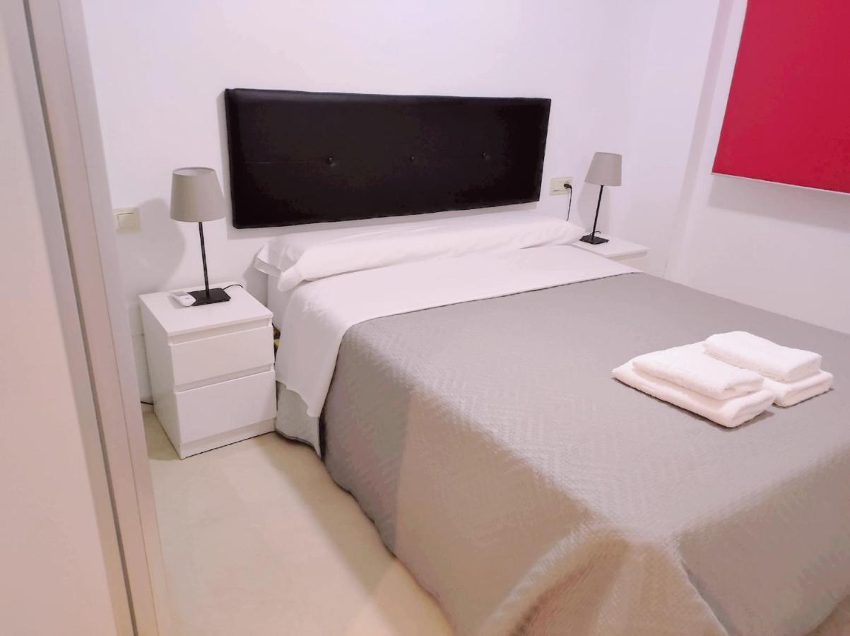 Apartamento Gloria 2 Málaga Dış mekan fotoğraf